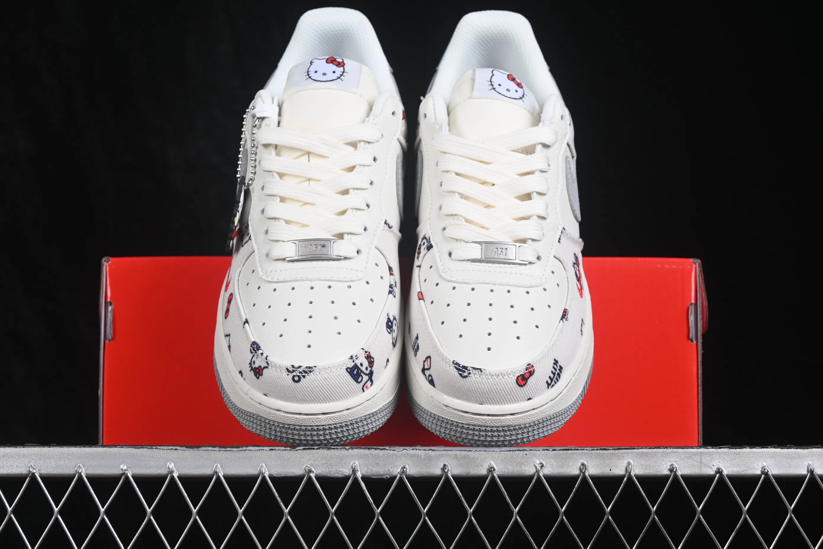 All categories Nk Air Force 1 Air Force series Nk Air Force 1 Low Hello Kitty x Nike Air Force 1'07 Low Air Force 1 low-top casual sneakers NH0601-608